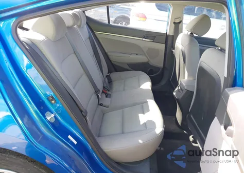 2017 Hyundai Elantra Se z USA, uszkodzony, nr VIN KMHD74LF5HU353662